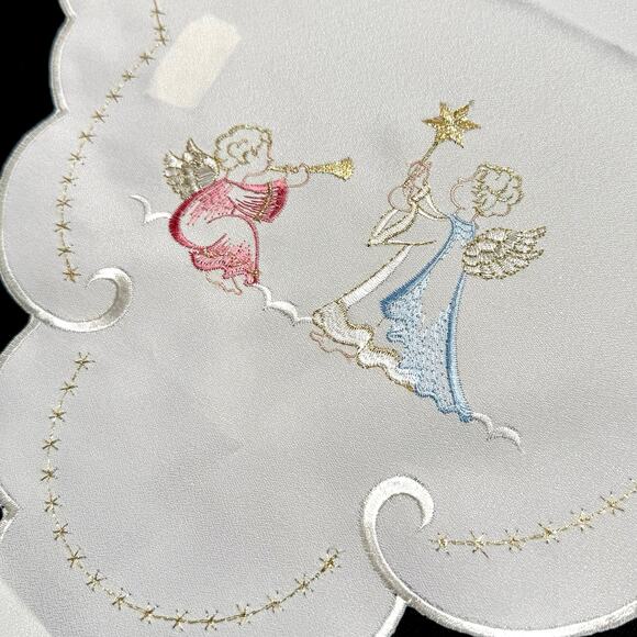 Embroidered Christmas Angels Table Runner 15x33 Germany Gold Thread Washable - Picture 1 of 5